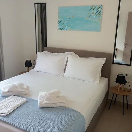 Silver Orb * Chania (Crete)