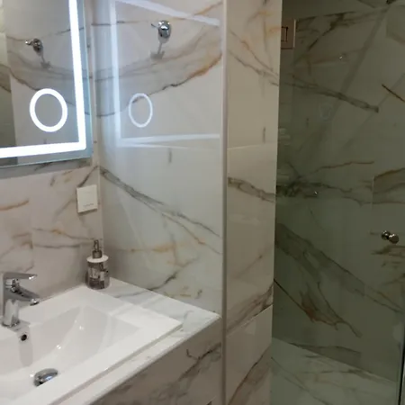 Apartman Silver Orb *